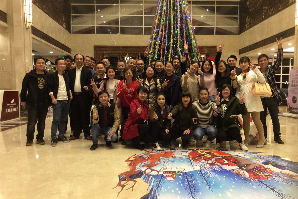 愛(ài)特2018年優(yōu)秀員工戶外拓展訓(xùn)練活動(dòng)